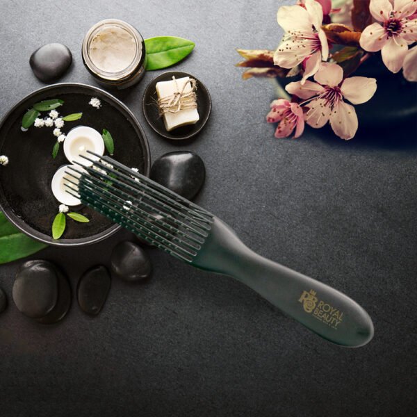 Black detangling hair brush